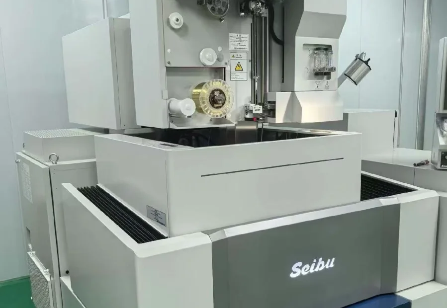 Precision wire EDM equipment for Kirision connector tooling support