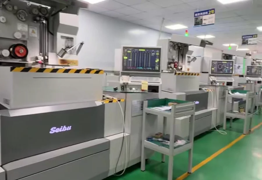 Vibratory bowl feeder for connector automation and alignment discussion